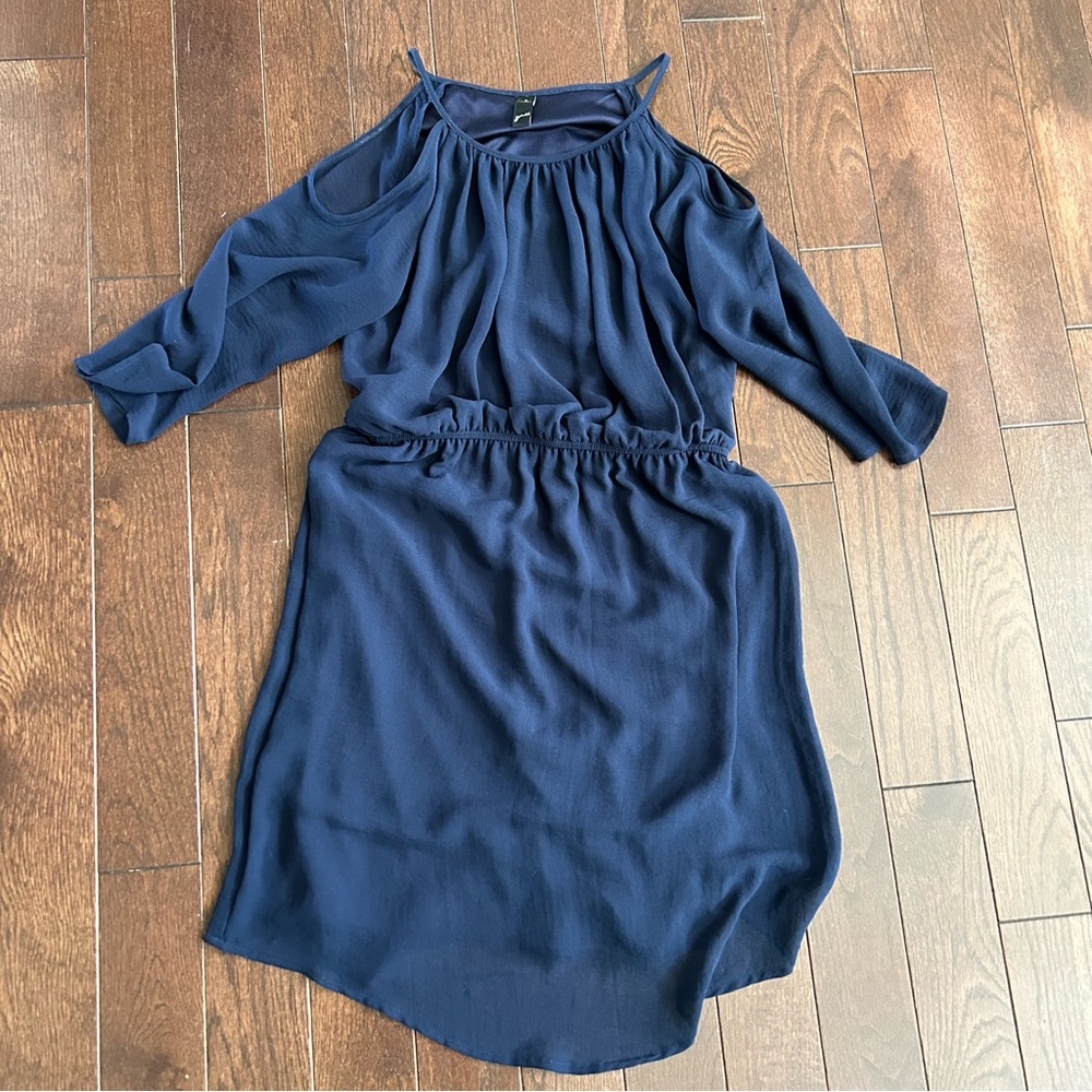 GNW Cold Shoulder Dress